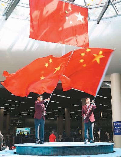 救援顽皮小猴